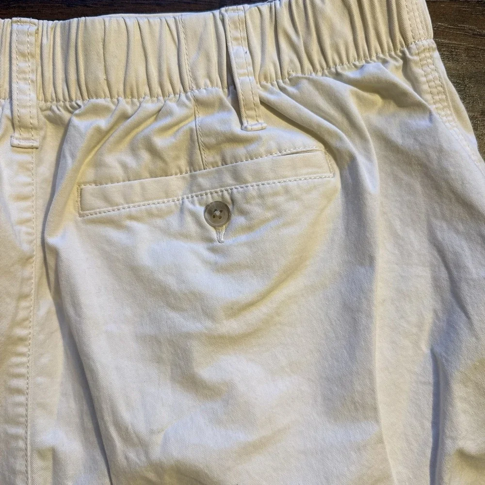 Old Navy Everyday Chino Shorts Womens L White High Rise Casual Summer Beach Boho - Picture 7 of 8